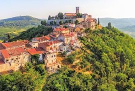 Istra, kuće za obnovu u okolici Motovuna, Motovun, House