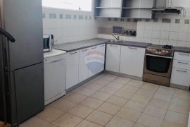 Rijeka, Zamet, stan 3S+DB površine 145m2, Rijeka, Daire