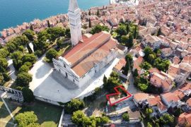 Rovinj-neponovljiva prilika za investiciju-parcela ispod crkve SV.Eufemije, Rovinj, أرض