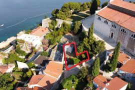 Rovinj-neponovljiva prilika za investiciju-parcela ispod crkve SV.Eufemije, Rovinj, أرض