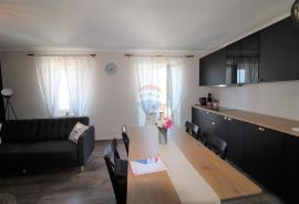 Otok Cres, Valun - dvoetažni stan uz more, Cres, Appartment