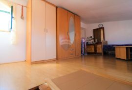 Rovinj,stari grad ,dvoetažni stan 45m2 na odličnoj lokaciji, Rovinj, Apartamento