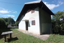 Kuća, prvi red do rijeke Mrežnice, 145 m2, Duga Resa, Дом