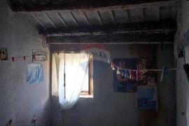 Istra, Vodnjan, stan za renoviranje u zgradi,stara jezgra, Vodnjan, Appartement