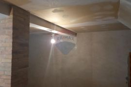 Istra, Vodnjan, stan za renoviranje u zgradi,stara jezgra, Vodnjan, Apartamento