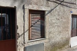 Istra, Vodnjan, stan za renoviranje u zgradi,stara jezgra, Vodnjan, Apartamento