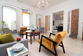 OPATIJA,VOLOSKO- luksuzan stan 85 m2, 2.red do mora, sa parkingom, balkonom i okućnicom, Opatija, Appartment