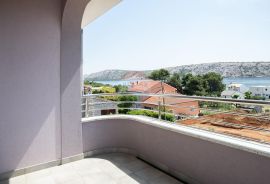 Otok Rab, 2 S + DB, 2 terase,  pogled na more, Rab, Apartamento