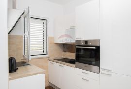 Otok Rab, Barbat, 2 SB + DB s 2 terase, Rab, Appartement