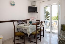 Otok Rab, Barbat,  obiteljska kuća 350m2, Rab, House