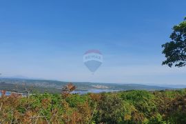 Otok Krk-poljoprivredno zemljište 3528m2 s pogledom na more, Punat, Tierra