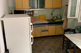 Stan u centru Malog Lošinja 40m od mora, Mali Lošinj, Apartamento