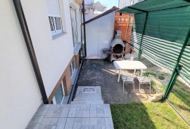 Zagreb, Donja Dubrava, Čulinec, stan 180 m2, PM, vrt, Donja Dubrava, Appartement