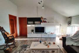 Rijeka, Mlaka, stan 2S+DB 65m2, namješten, Rijeka, Apartamento