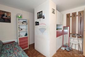 Zagreb, Centar, Šenoina / Petrinjska,  4S + DB, Donji Grad, Flat