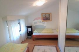 OPATIJA,LOVRAN-NOVOGRADNJA, stan s 2 balkona, garažom, vrtom, pogledom na more, Lovran, Appartement