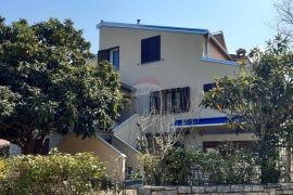 Istra, Poreč, samostojeća apartmanska kuća samo nekoliko minuta do centra grada - 617m2, Poreč, بيت