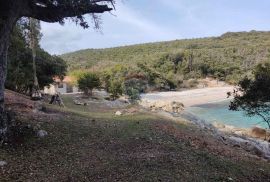 OTOK CRES - NEGRAĐEVINSKO ZEMLJIŠTE UZ MORE, Cres, Terreno