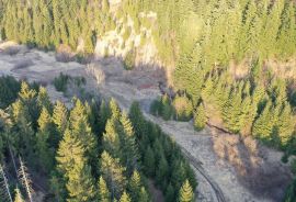 Građevinski teren sa velikim poljoprivrednim dijelom, Delnice, Terra