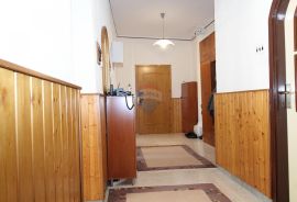 Rijeka, Korzo, 2S+DB stan površine 98m2, Rijeka, Appartement