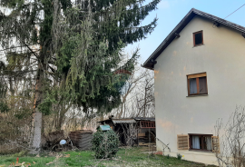 Karlovac, Lasinja, kuća za odmor 90 m2, okućnica 900 m2, Lasinja, Σπίτι