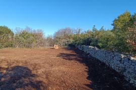 Istra, Peroj, atraktivno zemljište, 200m od plaže, Vodnjan, Terra