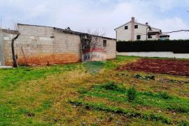 Poreč, okolica - Građevinsko zemljište, potrebna parcelacija, Poreč, Land