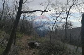 Opatija Bregi, građevinski teren 2757m2 sa pogledom na more, Matulji, Zemljište