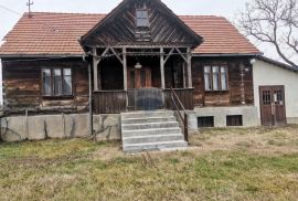 Rugvica, okolica, autohtona obiteljska kuća, gospodarski objekti, zemljište 4.705 m2, Rugvica, Casa