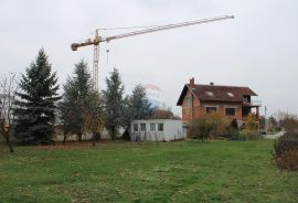 Velika Gorica, Kurilovec, obiteljska kuća površine 280 m2, okućnica 3.670 m2, Velika Gorica, Haus