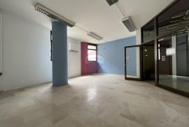 Istra, Pula, strogi centar, uredski prostor, Pula, Commercial property