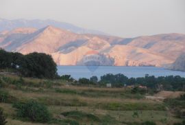 BAŠKA-JURANDVOR - prekrasna kuća s pogledom na more, Baška, Maison