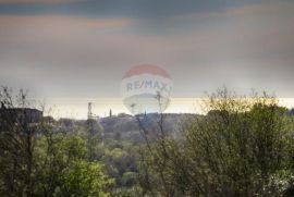 Istra, Kanfanar, velika kamena kuća u rohbau fazi, Kanfanar, Casa