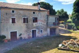 Istra, okolica Poreča, šarmantno istarsko imanje sa vilom i kućom na 9000m2, Sveti Lovreč, Maison