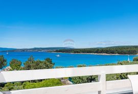 Otok Krk, Punat- kuća sa 7 stanova i bazenom, 1.red do mora, Punat, بيت