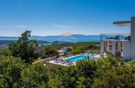 Crikvenica, Šmrika kuća 240m2 sa panoramskim pogledom na more, Kraljevica, بيت