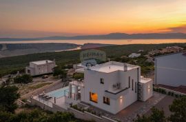 Crikvenica, Šmrika kuća 240m2 sa panoramskim pogledom na more, Kraljevica, House