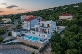 Crikvenica, Šmrika kuća 240m2 sa panoramskim pogledom na more, Kraljevica, House