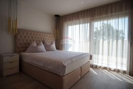 Istra, Rovinj, vrhunski renoviran stan  s tri terase 142 m2, Rovinj, Stan