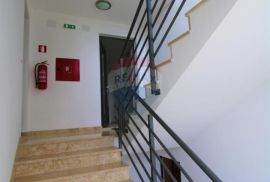 Rovinj,prizemlje 130m2+vrt+parking, Rovinj, Daire