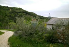 Istra, okolica Motovuna, Kaldir, dvojna kuća s velikim zemljištem, Motovun, Kuća