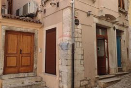 ROVINJ, POSLOVNI PROSTOR, CENTAR, PRODAJA, Rovinj, Propriedade comercial