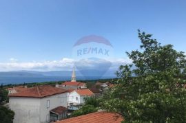 Otok Krk,Sveti Vid,kuća katnica u nizu,prekrasan pogled na more,100m2, Malinska-Dubašnica, House