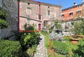 LOVREČ - kuća u nizu, Sveti Lovreč, House