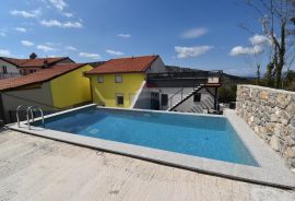 Bribir, Novi Vinodolski, Kuća s bazenom, okućnicom i krovnom terasom sa jacuzzijem, Vinodolska Općina, Maison