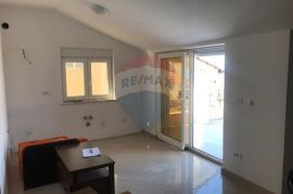 Otok Krk,Njivice,apartman s otvorenim pogledom na Kvarner,79 m2, Omišalj, Appartment