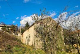 Kukuljanovo - samostojeća starina s okućnicom i otvorenim pogledom, Bakar, Σπίτι