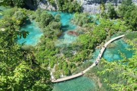 Plitvička jezera - Korenica - T2 zemljište za izgradnju turističkog naselja - 18494 m2, Plitvička Jezera, Terreno