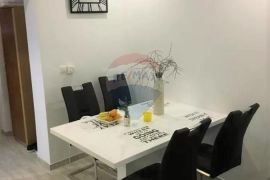 OPATIJA - VEPRINAC - KUĆA SA 6 APARTMANA, Opatija - Okolica, Ev