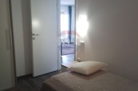 Istra, Rovinj, TOP pozicija, 95m2, Renoviran stan s pogledom na more, Rovinj, Apartamento